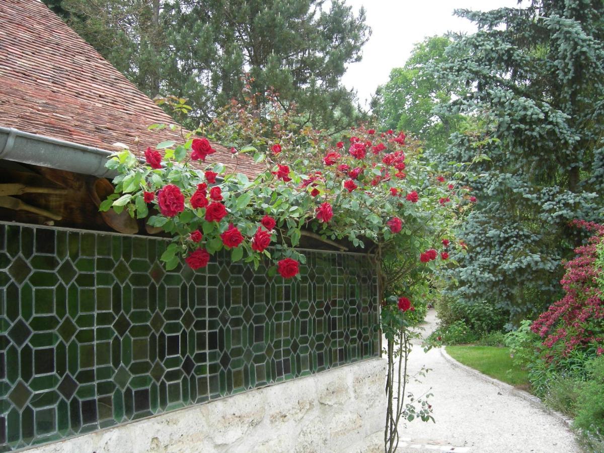 La Petite Marguerite Bed & Breakfast Chitenay Bagian luar foto
